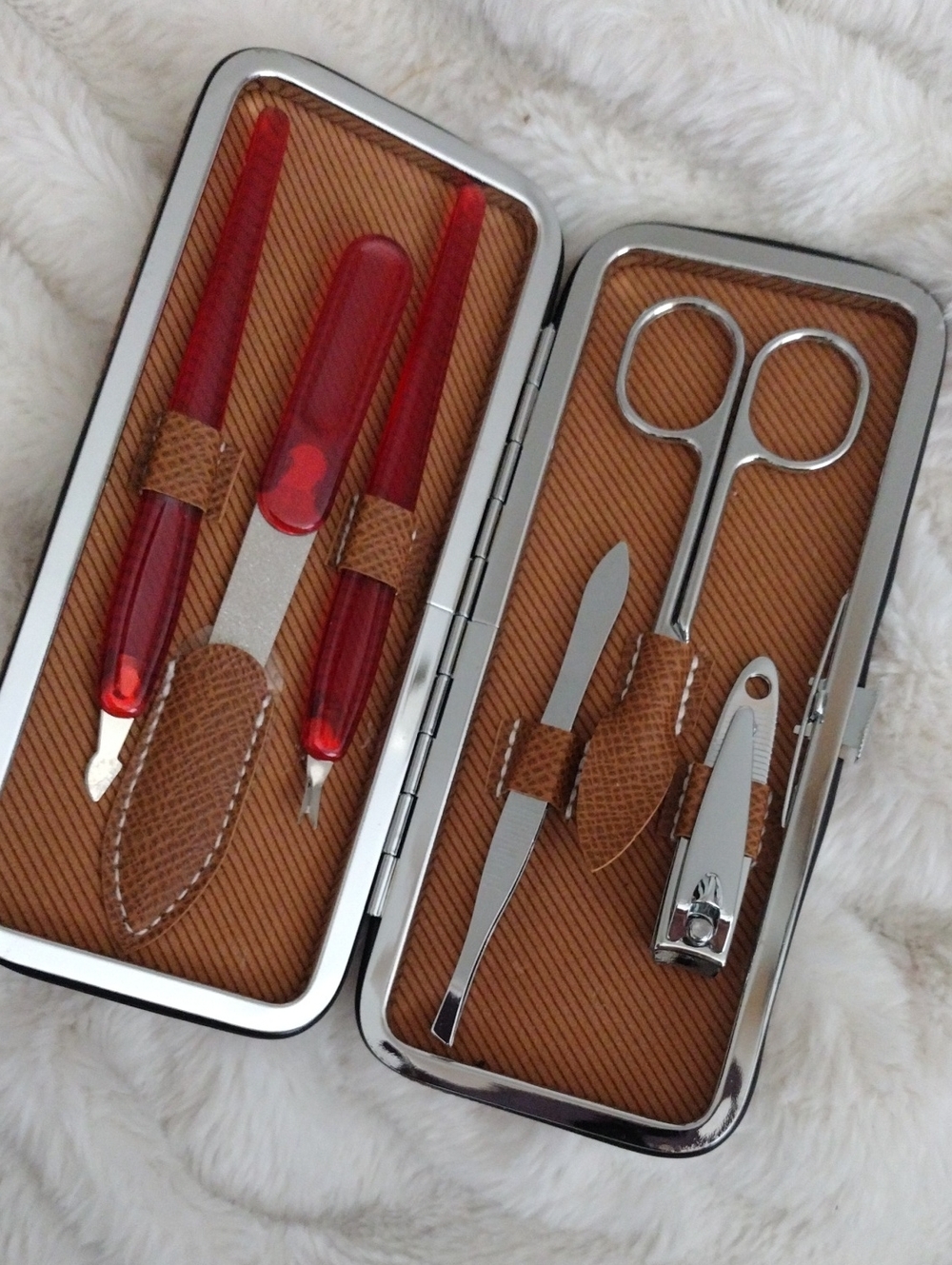 Men's Brown and Red Travel Manicure Set - Compact Grooming Kit